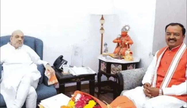 केशव मौर्य 5 दिन से दिल्ली में, नई जिम्मेदारी संभव