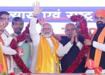 प्रधानमंत्री मोदी ने बरौनी में एचयूआरएल उर्वरक संयंत्र का उद्घाटन किया