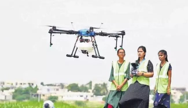 जानें क्या है नमो ड्रोन योजना, खेती में महिलाओं को मिलेगा नया अवसर