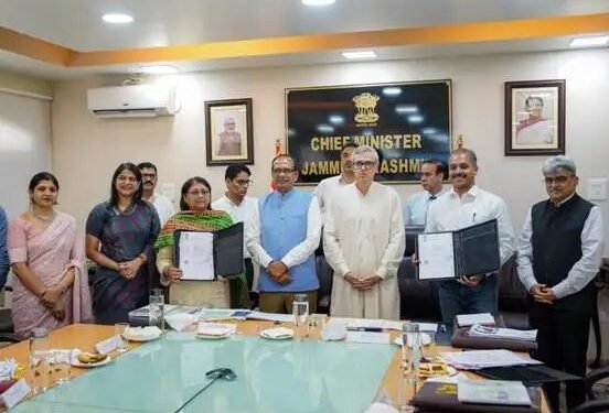 शिवराज सिंह चौहान ने जम्मू-कश्मीर में कृषि और ग्रामीण विकास योजनाओं की समीक्षा की