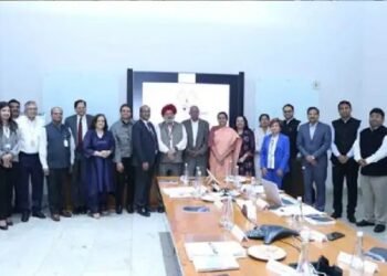 कर्मयोगी भारत के निदेशक मंडल की 12वीं बैठक का आयोजन मुंबई में किया गया