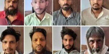 सड़क से लेकर सोशल मीडिया तक, 250 लोगों के पोस्टर लगा, संभल पुलिस ने जारी किया इनाम