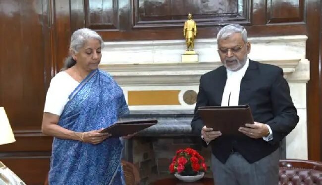 जीएसटी अपीलीय न्यायाधिकरण के पहले अध्यक्ष के रूप में संजय कुमार मिश्रा ने शपथ ली