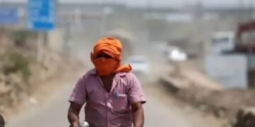 भीषण गर्मी की चपेट में आने से विभिन्न राज्यों में कम से कम 40 लोगों की मौत