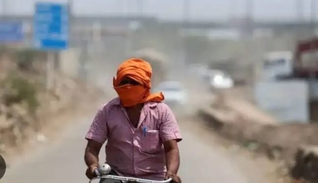 भीषण गर्मी की चपेट में आने से विभिन्न राज्यों में कम से कम 40 लोगों की मौत