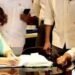 वायनाड सीट से प्रियंका गांधी ने भरा नामांकन, भाई राहुल के साथ चुनावी रैली में मौजूद