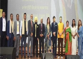 एनएचपीसी ने अपने कर्मचारियों के लिए हिंदी कवि सम्मेलन का आयोजन किया