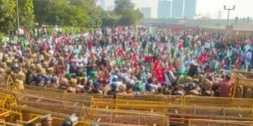 आज नोएडा में राकेश टिकैत के नेतृत्व में जुटेंगे किसान, होगी महापंचायत!