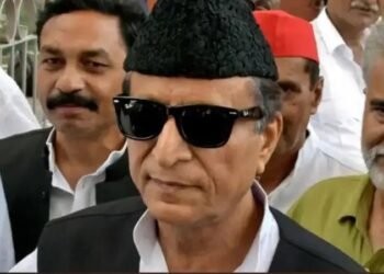 समाजवादी पार्टी के नेता आजम खान को कोर्ट ने लगाया बड़ा झटका