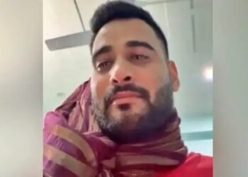 आगरा में IT कंपनी के मैनेजर ने रोते हुए बनाया वीडियो पत्नी पर लगाए उत्पीड़न के आरोप, दे दी जान