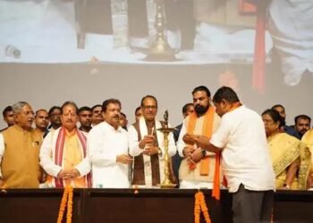 ग्रामीण विकास मंत्री ने कहा प्रधानमंत्री आवास योजना के तहत हर पात्र गरीब को मिलेगा घर