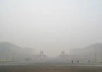 दिल्ली में AQI पहुंचा 400 पार, जानें पूरी डिटेल!