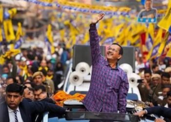 ‘CONGRESS में है ओवर कॉन्फिडेंट’….,दिल्ली में अकेले चुनाव लड़ेगी केजरीवाल की AAP