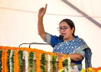 रेखा गुप्ता सरकार का बड़ा फैसला: दिल्ली के लिए नई एक्साइज पॉलिसी जल्द, कमेटी गठित