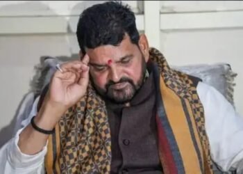 युवकों की मौत का जिम्मेदार मेरा बेटा नहीं बल्कि ड्राइवर है- बृजभूषण शरण सिंह