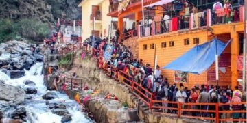 गंगोत्री और यमुनोत्री पहुंचे 9 लाख से अधिक यात्री, पिछले साल से 16 प्रतिशत ज्यादा