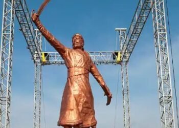 महाराष्ट्र : शिवाजी महाराज की प्रतिमा गिरने के मामले में पुलिस ने की पहली गिरफ्तारी