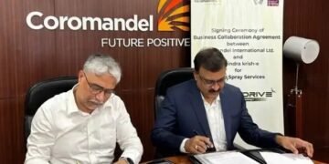 कोरोमंडल इंटरनेशनल लिमिटेड और महिंद्रा कृष-ई ने भारत में ड्रोन छिड़काव सेवाओं के लिए साझेदारी की