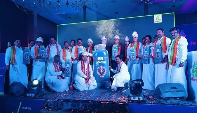 धानुका ने जैव-उर्वरक के साथ-साथ शक्तिशाली कीटनाशक ‘लानेवो’ पेश किया