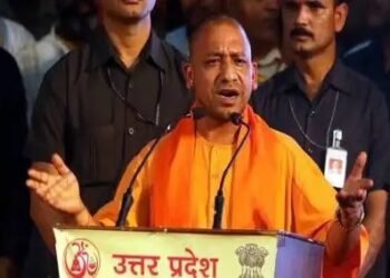 योगी सरकार का तोहफा, 31 के साथ 1 नवंबर को भी रहेगी दिवाली की छुट्टी