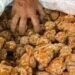 गुड़ में मिलावट करने वालों पर होगी सख्ती
