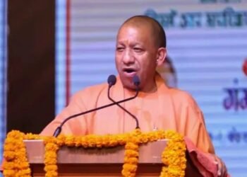 ओलावृष्टि और बारिश का कहर: यूपी में 40% गेहूं फसल तबाह, किसानों पर संकट गहराया
