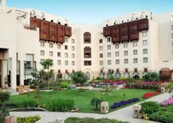 इस्लामाबाद बना कूटनीति का नया केंद्र: अमेरिका-ईरान तनाव के बीच ‘सेरेना होटल’ में शांति की बड़ी पहल