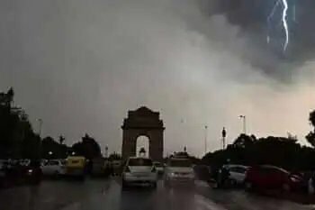 गर्मी पर ब्रेक! पश्चिमी विक्षोभ का असर—दिल्ली समेत उत्तर भारत में आंधी-बारिश का अलर्ट