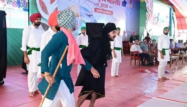 नुक्कड़ नाटक से गूंजा संदेश: “पराली न जलाओ”, उन्नत कृषि महोत्सव में जागरूकता का नया अध्याय