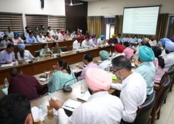 बदलते मौसम और वैश्विक संकट के बीच खेती के लिए तैयार रहे किसान: पीएयू का आह्वान