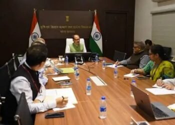 वैश्विक संकट के बीच कृषि क्षेत्र की मजबूती के लिए केंद्रीय कृषि मंत्री शिवराज सिंह चौहान की उच्च स्तरीय बैठक