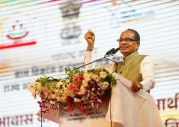 महाराष्ट्र को शिवराज सिंह चौहान की बड़ी सौगात: 5 लाख ग्रामीण परिवारों का गृह प्रवेश, PMAY-G के लिए 8,368 करोड़ रुपये मंजूर
