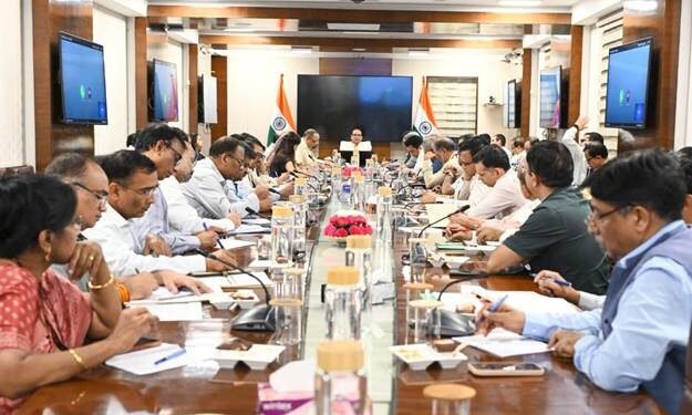प्रधानमंत्री मोदी के “रिफॉर्म एक्सप्रेस” मिशन को गति देंगे कृषि और ग्रामीण विकास मंत्रालय
