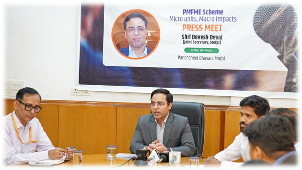 पीएमएफएमई योजना से बदली ग्रामीण उद्यमिता की तस्वीर, महिला उद्यमियों और सूक्ष्म खाद्य उद्योगों को मिला नया संबल