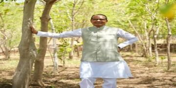 विश्व पर्यावरण दिवस पर शिवराज सिंह चौहान का संदेश “पेड़ हैं तो भविष्य है”, ‘एक पेड़ माँ के नाम’ अभियान के तहत किया पौधरोपण