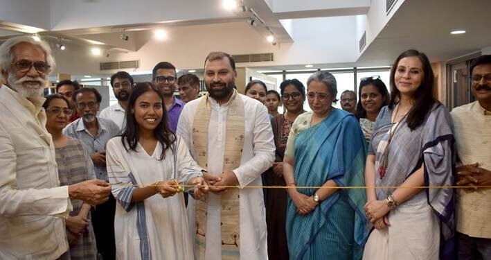 International Yoga Day : अंतर्राष्ट्रीय योग दिवस से पहले खादी इंडिया का बड़ा कदम, लॉन्च किया ‘स्वधा’ वेलनेस वियर कलेक्शन