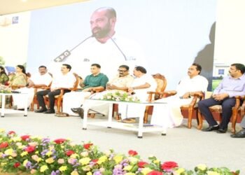 Self-reliant Panchayats will strengthen rural India