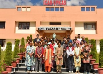Medicinal Mushroom Farming Training: ICAR-VPKAS Almora ने 29 महिला किसानों को दिया वैज्ञानिक प्रशिक्षण, स्वरोजगार और आजीविका बढ़ाने पर जोर