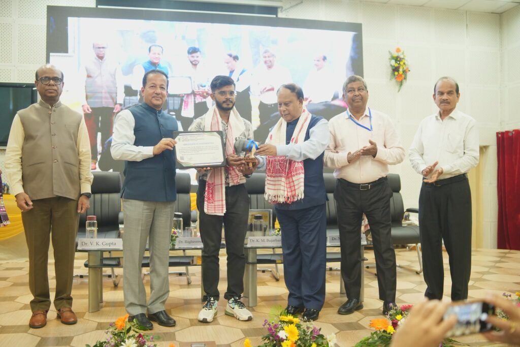 25 साल की उपलब्धियों के बाद नई दिशा