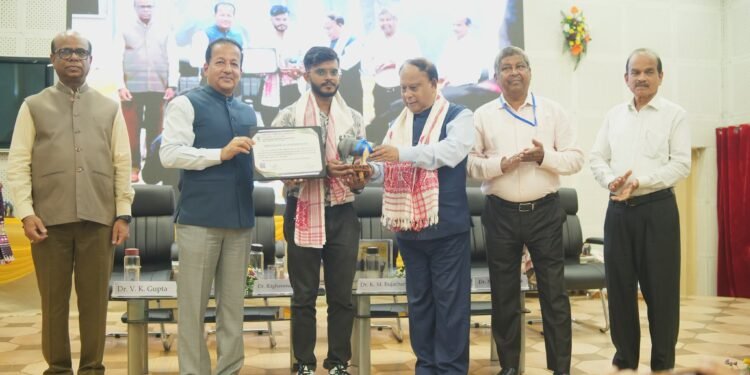 25 साल की उपलब्धियों के बाद नई दिशा