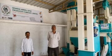 Amreli's FPO is offering farmers a new market path, offering natural farming and processing facilities of 8 tonnes per day.