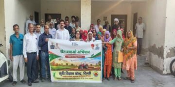 Scientists interacted directly with farmers in rural Delhi as part of the "Save the Farm Campaign," emphasizing improved Rabi crop yields.