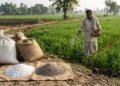 यूरिया और DAP खाद में अंतर और फसलों में उनका इस्तेमाल